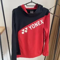 YONEX フード付きウォームアップウェア S 赤黒