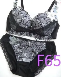 ワコール ルジェ ブラジャーF65 & ショーツM　黒白花柄