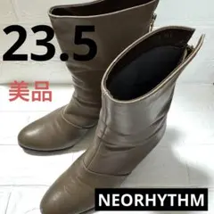 美品❣️NEORHYTHM 本革 ショートブーツ 23.5cm グレージュのサムネイル