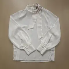 【ZARA】 ボウタイ　ブラウス　白
