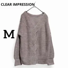クリアインプレッション Vネックニット ウール混 交差ケーブル ベージュ M