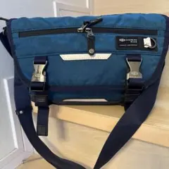 DSBKのナイロン製青ショルダーバッグ