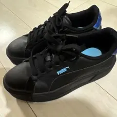 PUMAスニーカー23.0
