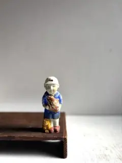 952 骨董 アンティーク 射的人形 陶器製 ウサギとカメを抱いた少年 大正