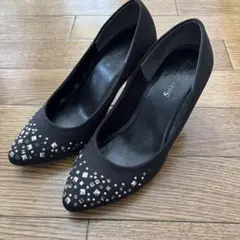 スタッズ装飾 ブラック ハイヒールパンプス