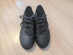 美品　アディダス　プレデター　サッカー　Firm Ground Boots　22