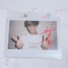 2025年最新】サイン入りチェキの人気アイテム - メルカリ