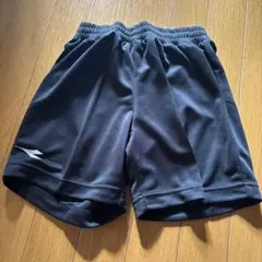 DIADORA サッカー ハーフパンツ 130 ディアドラ　新品半額〜のサムネイル