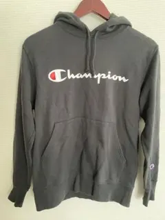 Champion ブラックパーカー Mサイズ