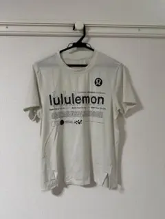 ルルレモン　トップス