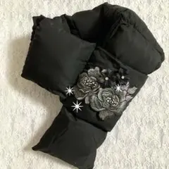 B-144 マフラー　黒　バラ　防寒　ハンドメイド