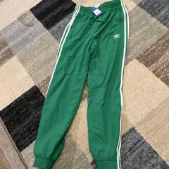 adidas ファイヤーバードトラックパンツ