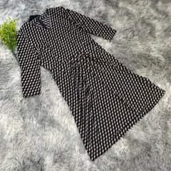 ❣️美品Aquascutum アクアスキュータム ジオメトリック ワンピース Lのサムネイル