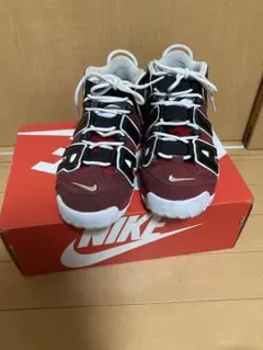 Nike Air More Uptempo 赤黒白