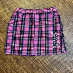 ピンク スカート