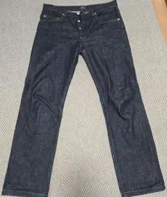 A.P.C. New Standard ストレートデニム 28のサムネイル
