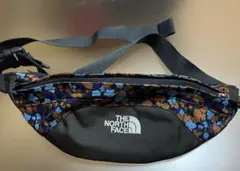 THE NORTH FACE ボディバッグ 花柄