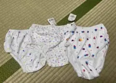 パンツ　3枚セット