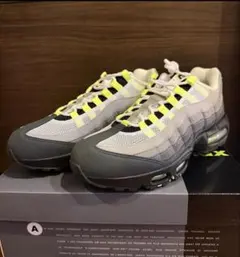 Nike Air Max 95 OG Big Bubble イエローグラデ