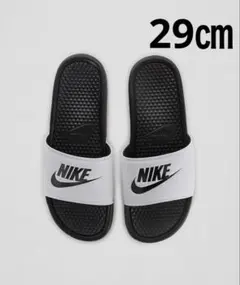 Nike スライドサンダル ホワイト/ブラック