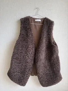 Item thumbnail for item b6eae4b5-367e-42d3-a966-5188db1c5478