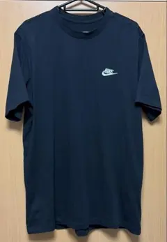 NIKE ナイキ　Tシャツ　ロゴ　刺繍　ブラック　Lサイズのサムネイル