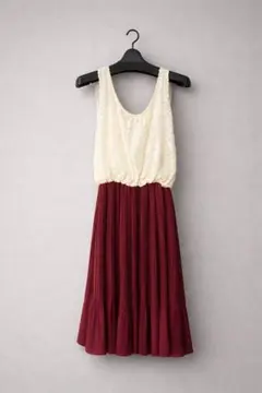 【美品】パーティドレス　花柄レースプリーツドレス　結婚式