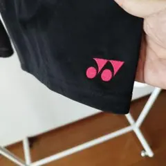YONEX　ドライハーフパンツ　Lサイズ ブラック　ポリ100%のサムネイル