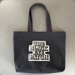 ブラックアイパッチ OG LABEL APPLIQUÉ SMALL TOTE - メルカリ