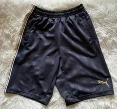 プーマ　PUMA ジャージ　ハーフパンツ　Mサイズ