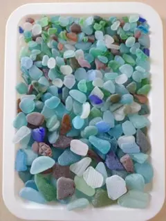 訳ありシーグラス700ｇ入り。（ネコポス箱発送）