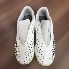 adidas PREDATOR サッカートレーニングシューズのサムネイル