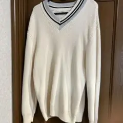 ZARA ホワイト Vネック セーター