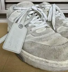 Off-White オフホワイト スニーカー ヴィンテージ加工のサムネイル