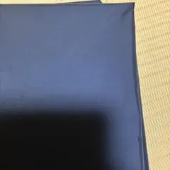 サテン生地 はぎれ 無地 ネイビー　紺　ハンドメイド 手芸