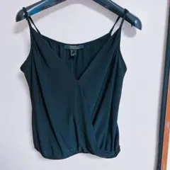 FOREVER 21 Contemporary キャミソール裾ゴム入りのサムネイル