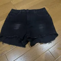 FOREVER 21 ブラックショートパンツ US 28