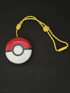 ポケモンGOプラスプラス モンスターボール型ケース ピカチュウポーチ