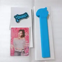 TWICE ナヨン　ピンバッジ　グリップカバー　クリアトレカ　3点セット