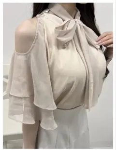 完売品 Lumignon ボウタイブラウス ベージュ 半袖 - メルカリ