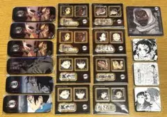 鬼滅の刃 ダイニング お楽しみくじ 缶バッジ コースター シール