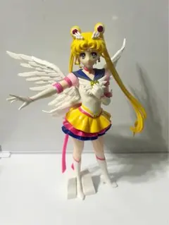 セーラームーンEternal GLITTER&GLAMOURS フィギュア