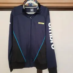新品★umbroジップアップジャージ