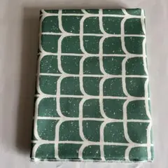 生地　幾何学柄　110cm×100cm