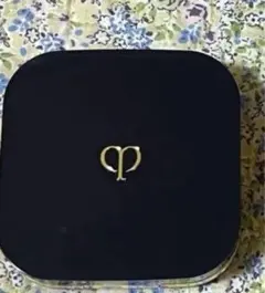 タンクッションエクラルミヌ　 クレドポーボーテ　クッションファンデ