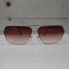 Item thumbnail for item fb0f054c-cb92-4491-a670-d308fee1050f