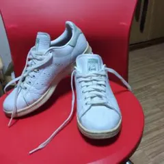 adidas Stan Smith ホワイトスニーカー