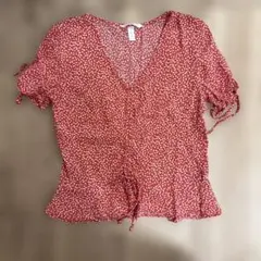 Ｖネック花柄ブラウスのサムネイル
