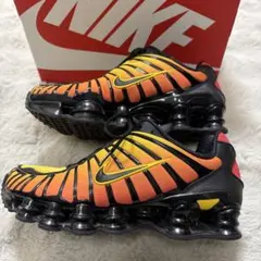 希少Nike Shox tl ナイキショックスTL 28 2025年最新】NIKE shox tl 28の人気アイテム - メルカリ