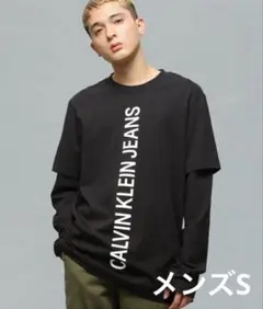 美品　Calvin Klein Jeans ダブルレイヤーロングスリーブＴシャツのサムネイル
